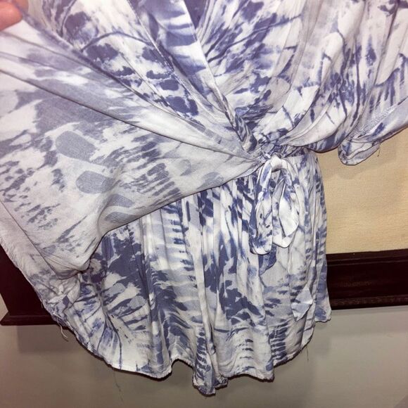 Umgee Romper size Large - Picture 5 of 9